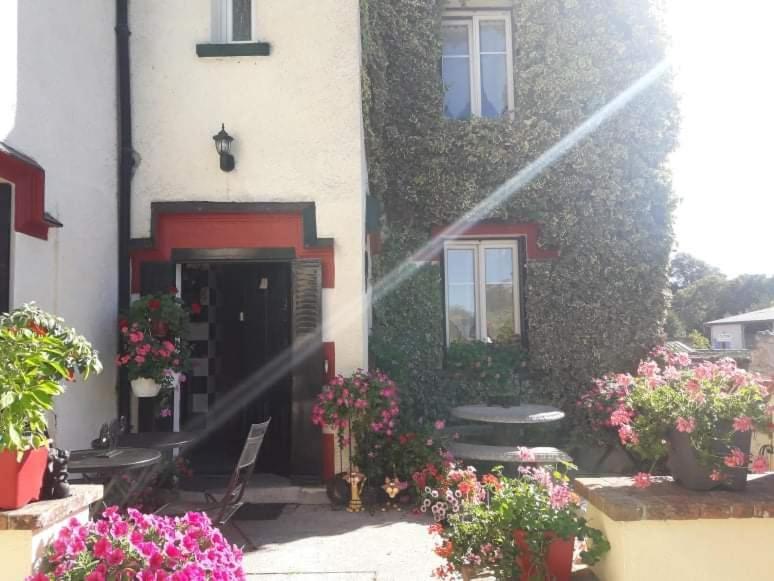 Sunset House Chambres De Hotes Magnac-Laval Exterior foto