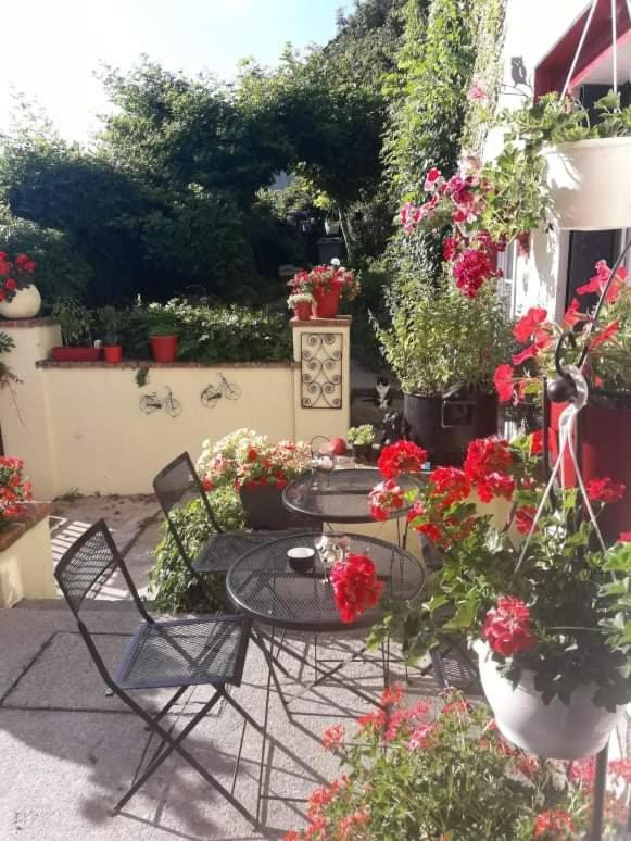 Sunset House Chambres De Hotes Magnac-Laval Exterior foto